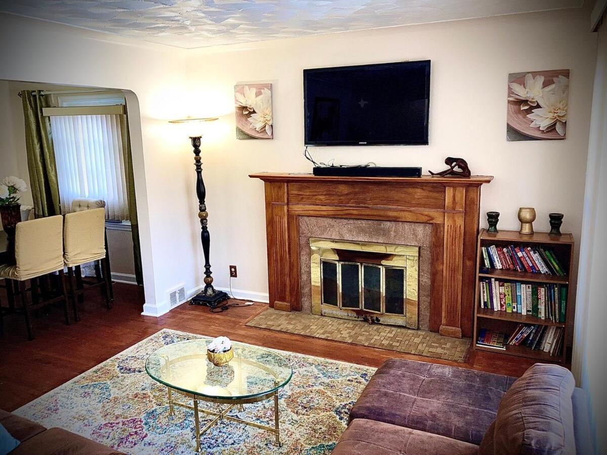Apartment The Price Is Right *
