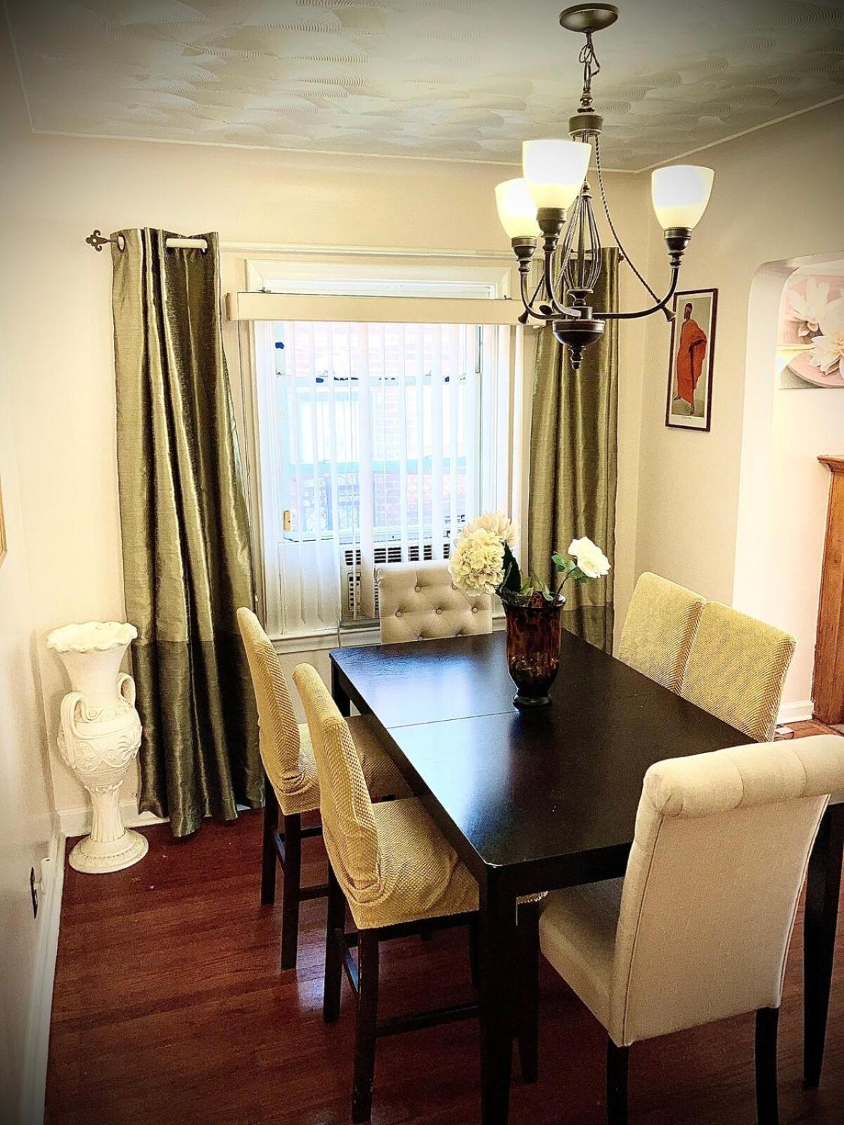 Apartment The Price Is Right *